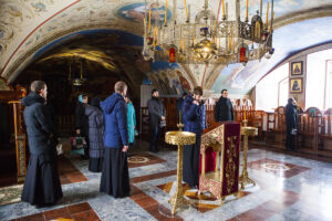Фото Алексей Чернов_На экскурсии по Свято-Николаевскому собору5